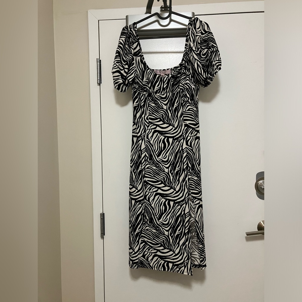Miss Selfridge petite dress